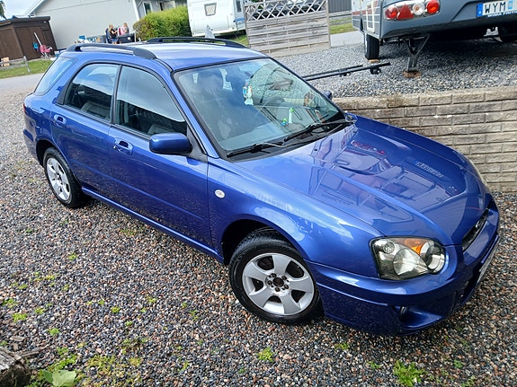 Subaru Impreza 2 of 6