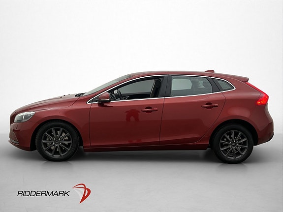 Volvo V40 4 of 30