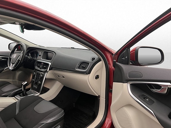 Volvo V40 16 of 30