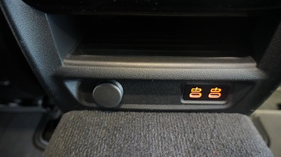 BMW 530e 26 of 27