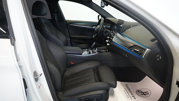 BMW 530e 10 of 27