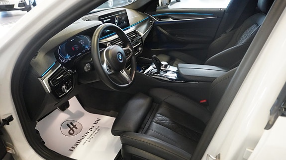 BMW 530e 9 of 27
