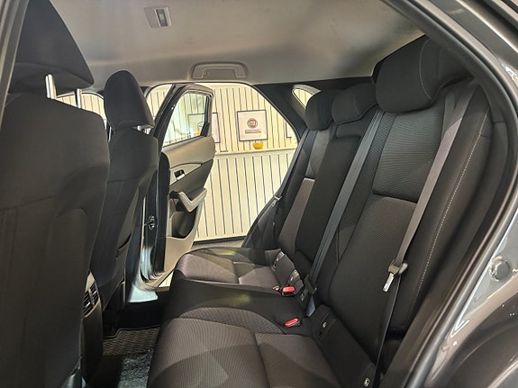 Mazda CX-30 14 of 25