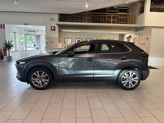 Mazda CX-30 2 of 25