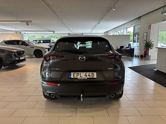 Mazda CX-30 4 of 25
