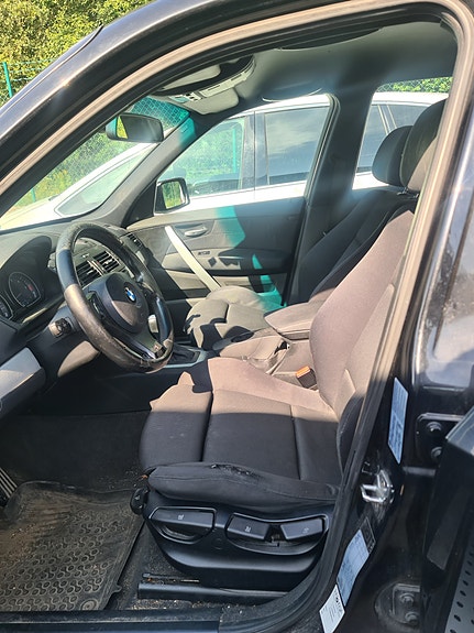 BMW X3 11 of 12