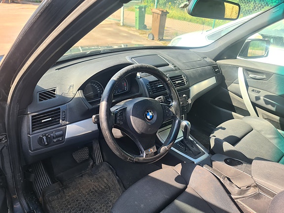 BMW X3 7 of 12