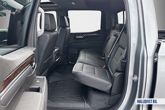 GMC Sierra 12 of 28