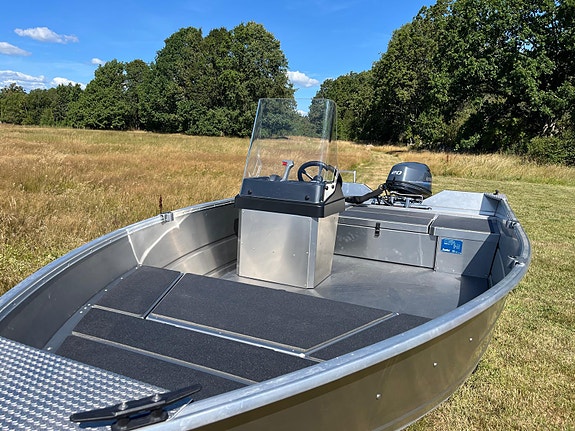 Buster XSR 2024 + Yamaha F20 + Trailer 3 of 9