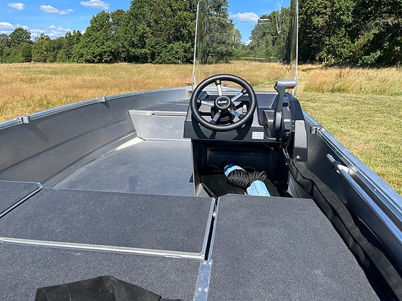Buster XSR 2024 + Yamaha F20 + Trailer 8 of 9