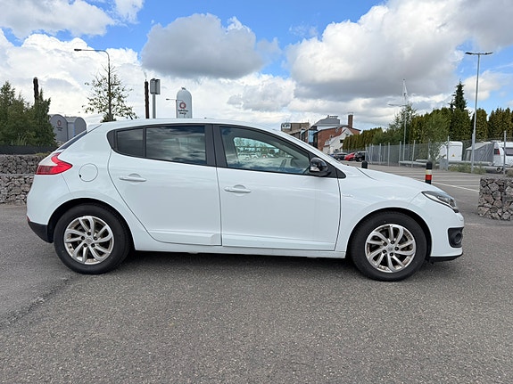Renault Megane III 5 of 11