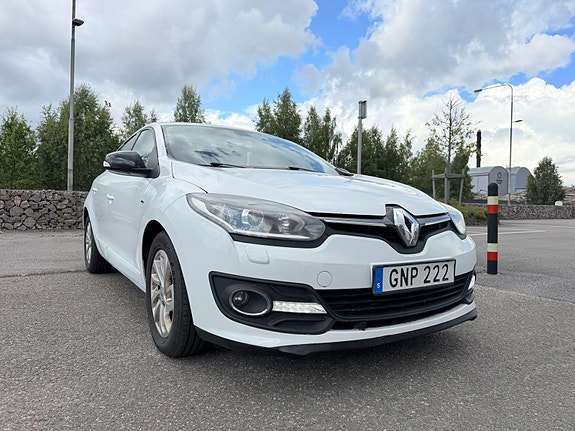 Renault Megane III 3 of 11