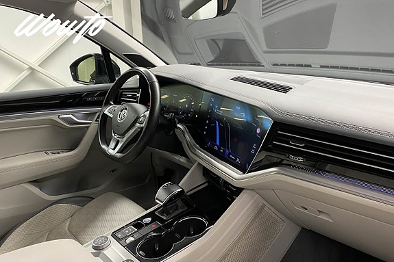 Volkswagen Touareg 15 of 24