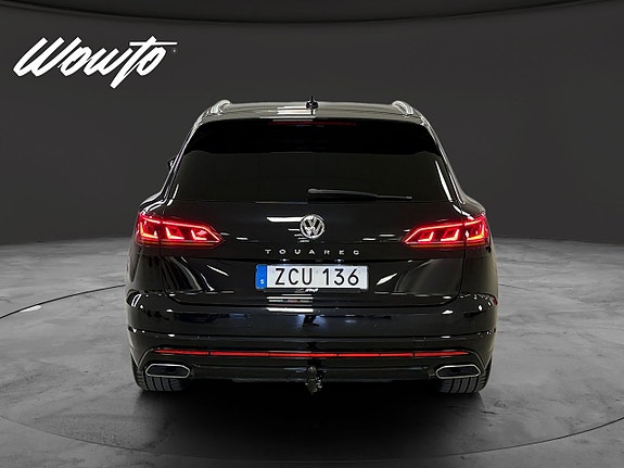 Volkswagen Touareg 5 of 24