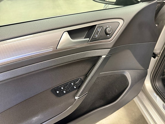 Volkswagen Golf I 16 of 20