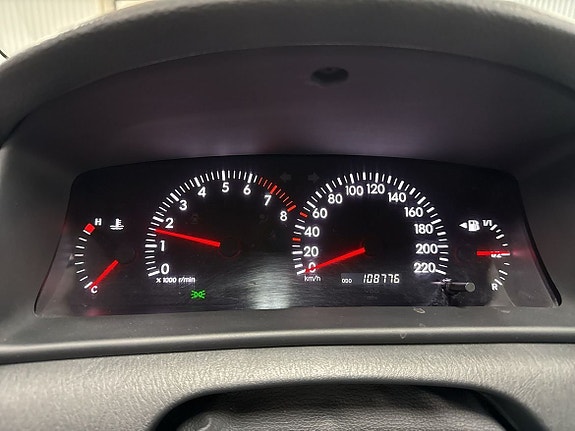 Toyota Corolla 14 of 19