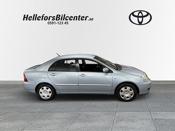 Toyota Corolla 17 of 19