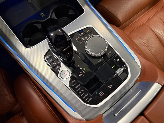 BMW X5 12 of 18