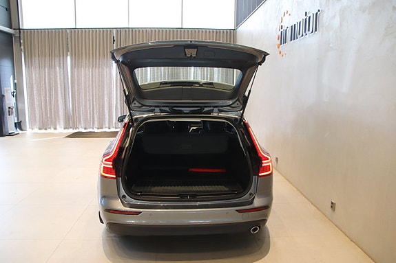 Volvo V60 6 of 15