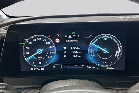 Kia Sportage 10 of 16