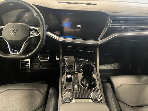 Volkswagen Touareg 11 of 15