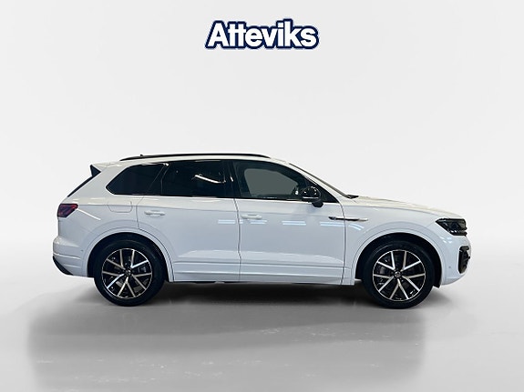 Volkswagen Touareg 2 of 15