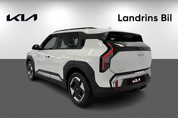 Kia EV3 6 of 18