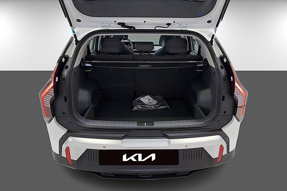 Kia EV3 14 of 18