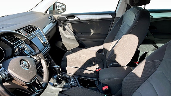 Volkswagen Tiguan 10 of 12