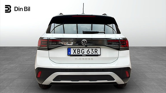 Volkswagen T-Cross 5 of 12