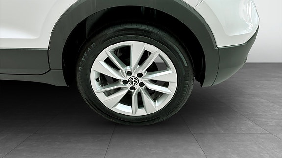 Volkswagen T-Cross 6 of 12
