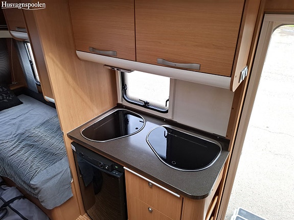 Adria ADORA 472 LU Alde, Långbäddar, Markis, Förtält 9 of 11