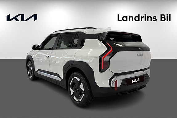 Kia EV3 6 of 18