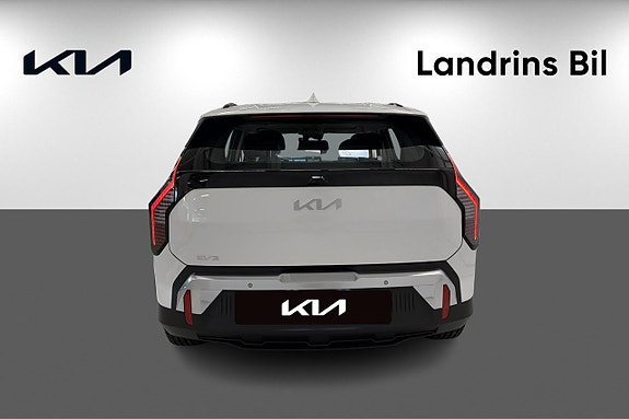 Kia EV3 5 of 18