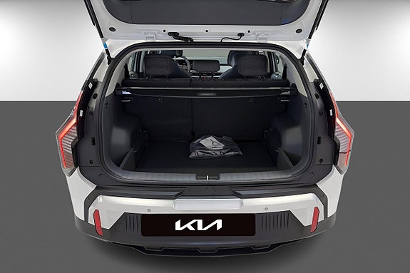 Kia EV3 14 of 18