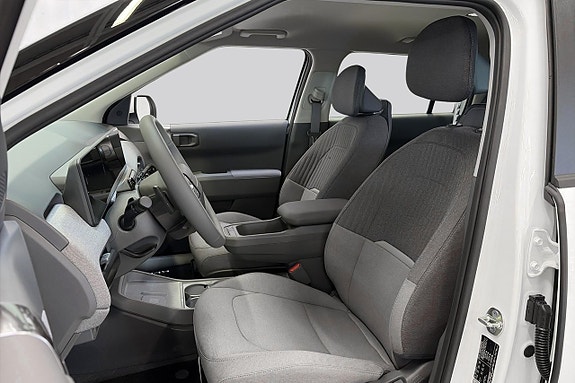 Kia EV3 8 of 18