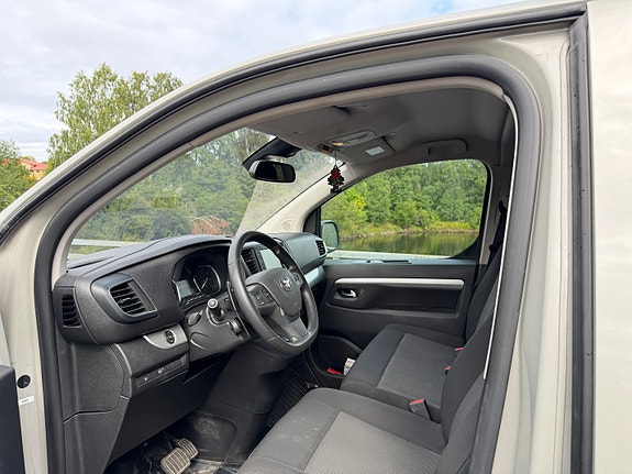 Toyota Proace Verso 4 of 6