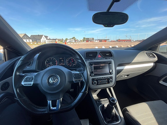 Volkswagen Scirocco 6 of 12