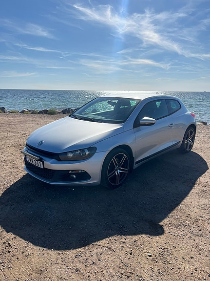 Volkswagen Scirocco 2 of 12