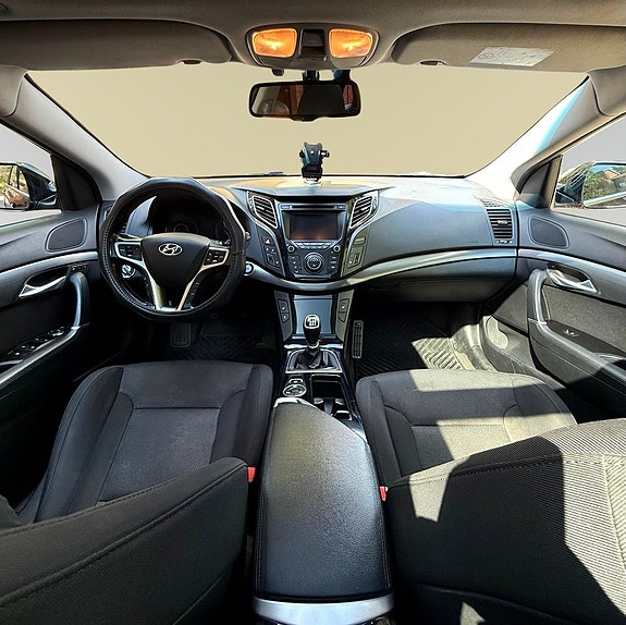 Hyundai i40 8 of 11