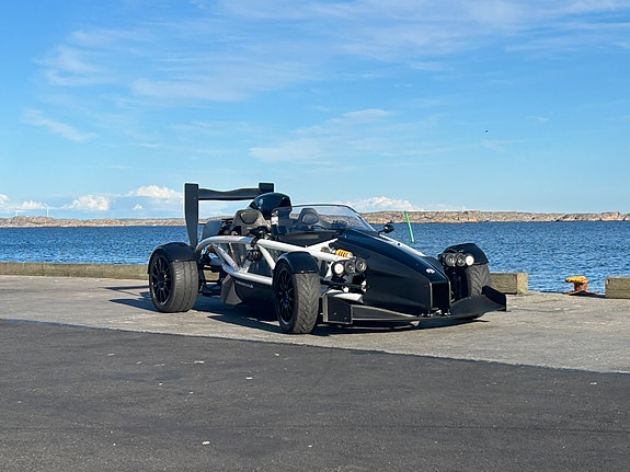 Ariel Atom 2 of 11