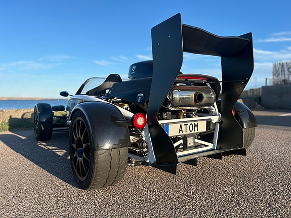 Ariel Atom 8 of 11