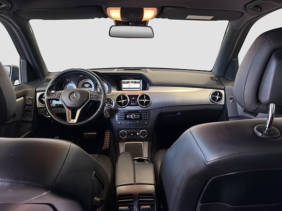 Mercedes-Benz GLK350 d 10 of 25
