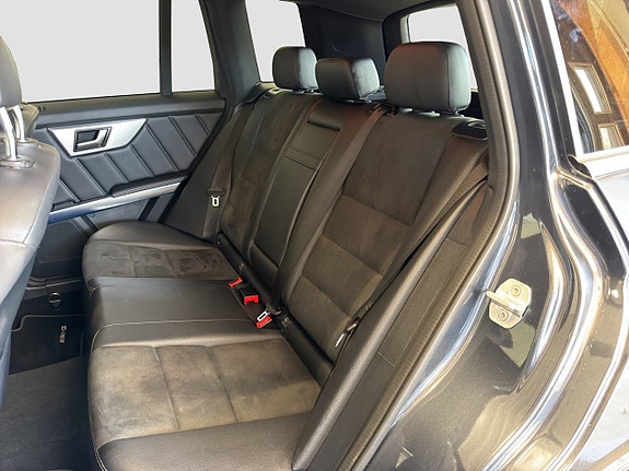 Mercedes-Benz GLK350 d 19 of 25