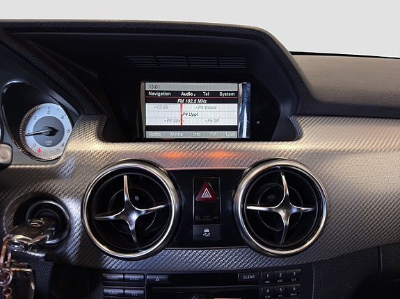 Mercedes-Benz GLK350 d 13 of 25