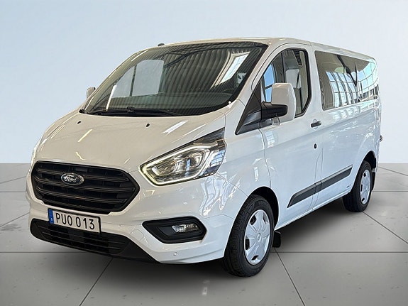 Ford Transit Custom 16 of 21