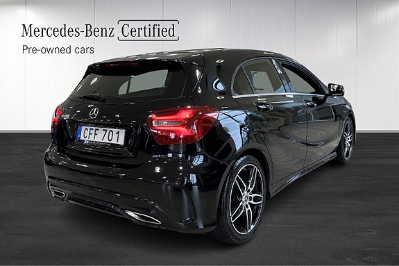Mercedes-Benz A180 2 of 17