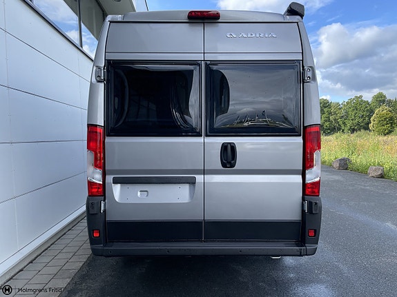 Adria Twin Select 640 SLB 2 of 14