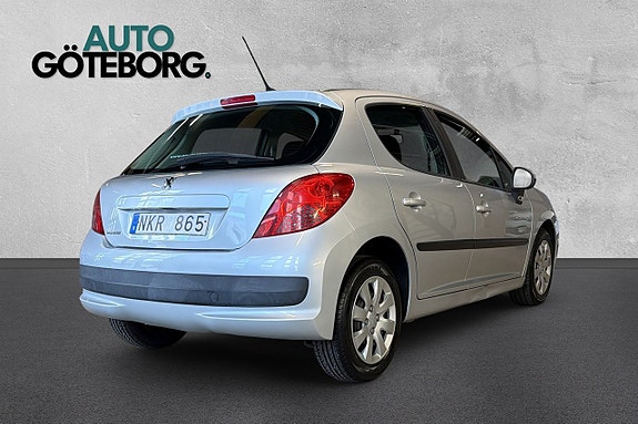 Peugeot 207 6 of 16