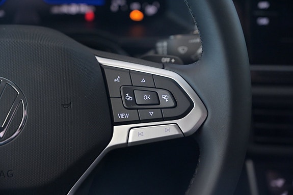 Volkswagen Polo 15 of 24